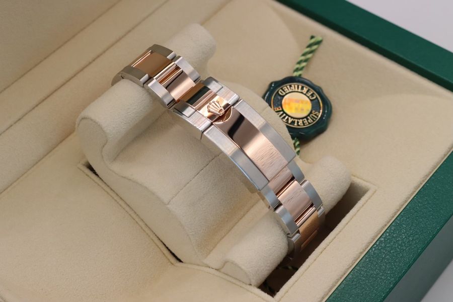 Rolex GMT Master II 126711 CHNR